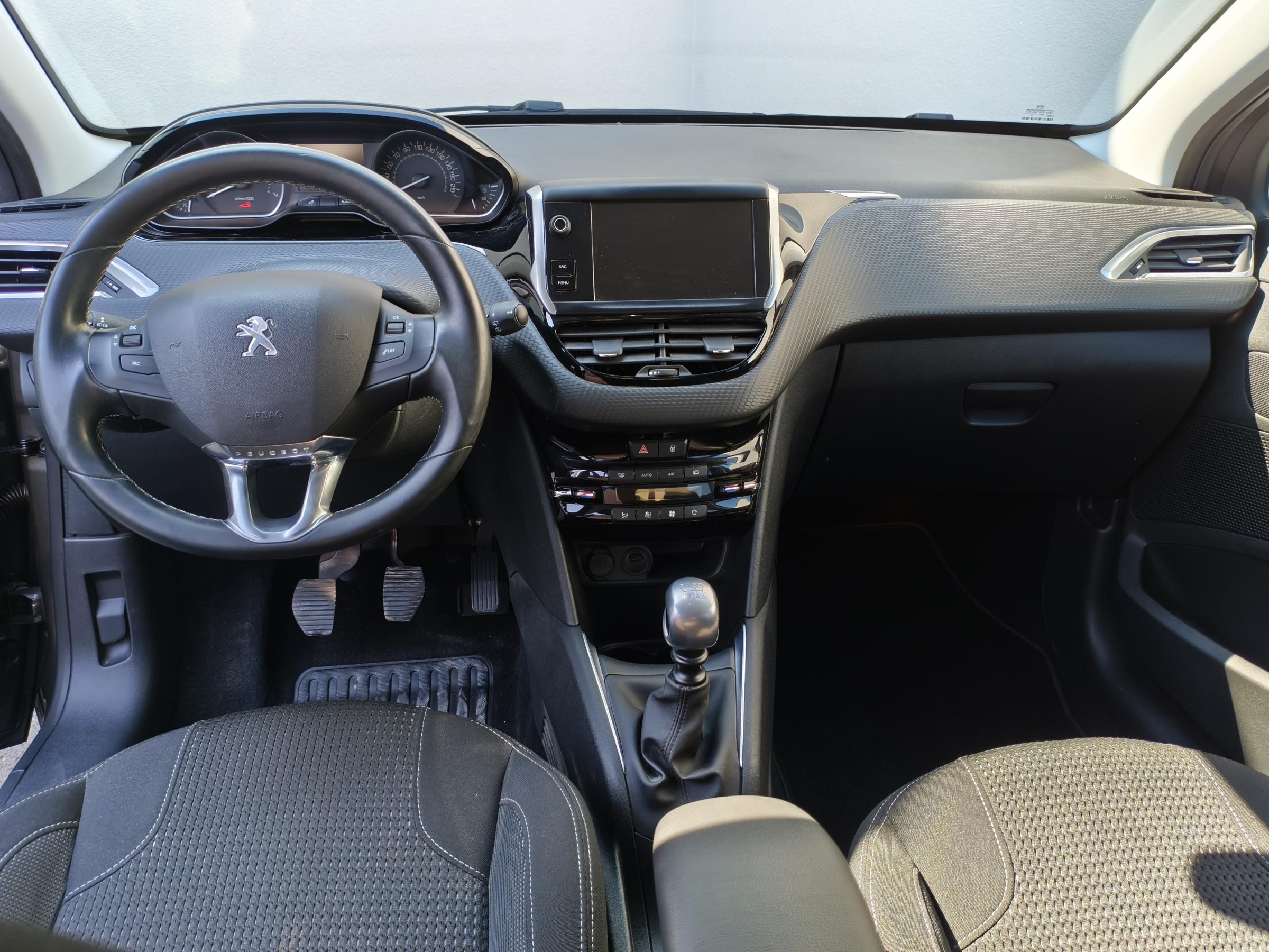 Peugeot 208, 2019 - pohled č. 9