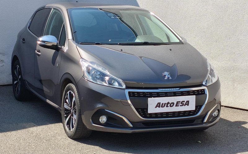Peugeot 208 1.2PT  TechEDITION
