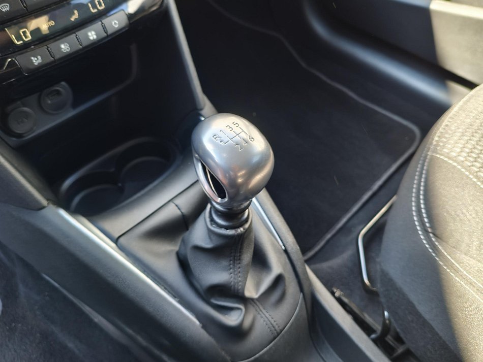 Peugeot 208 1.2PT  TechEDITION