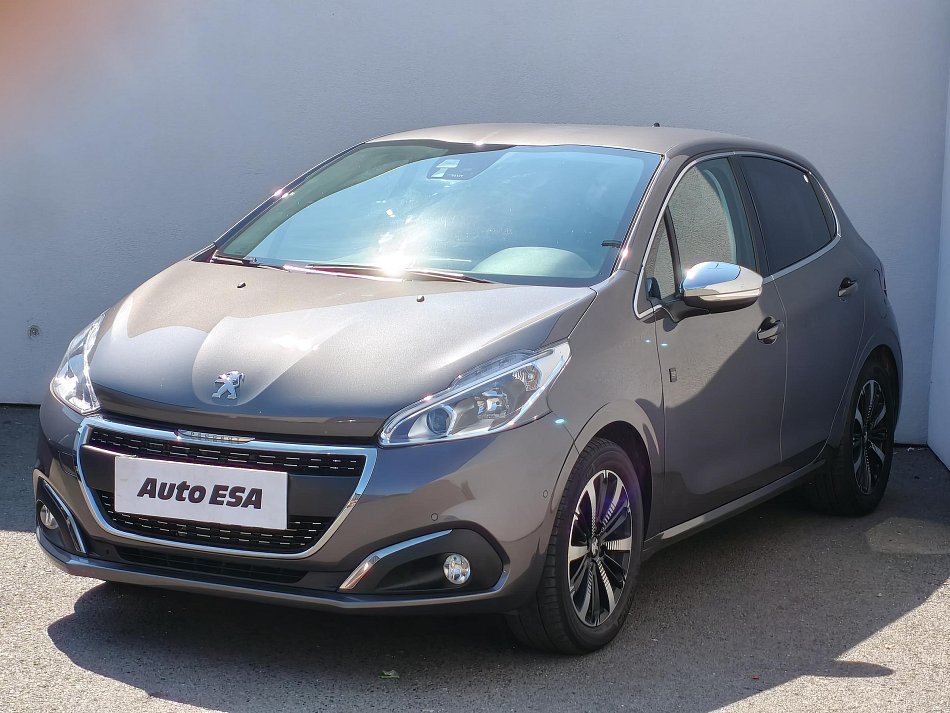 Peugeot 208 1.2PT  TechEDITION