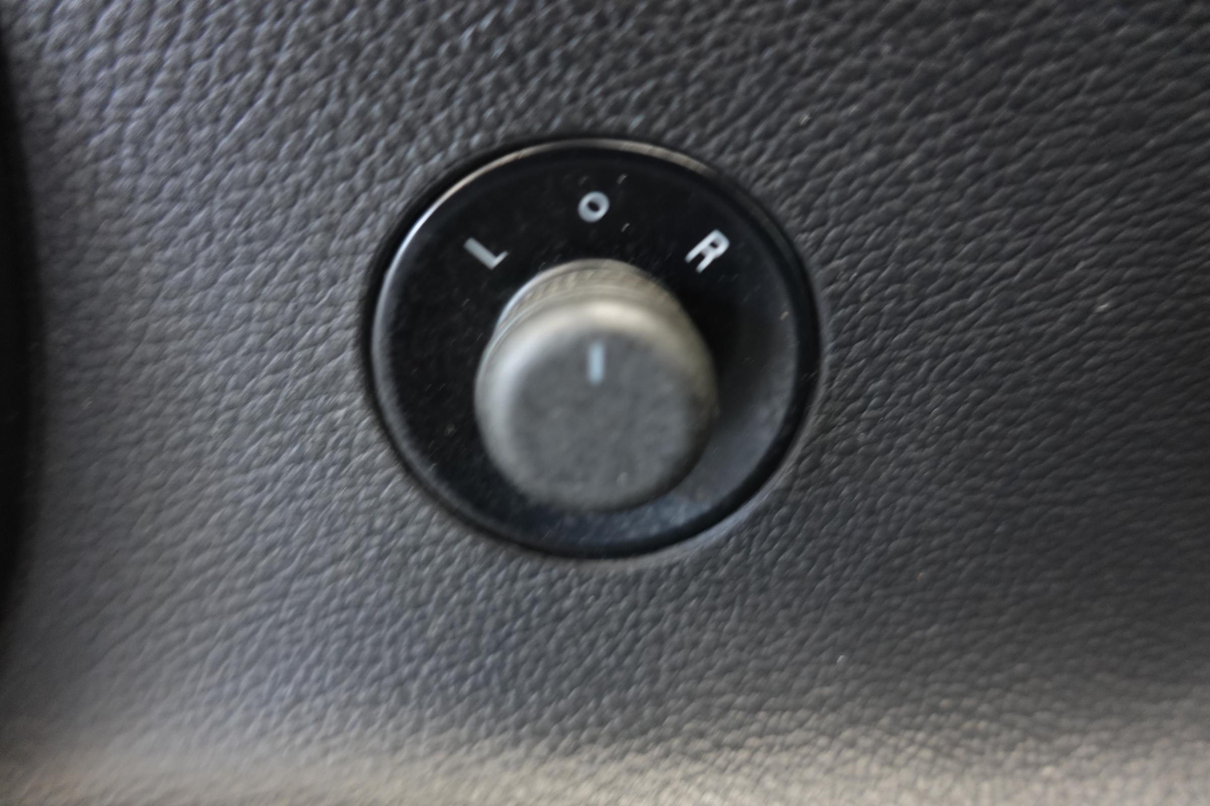 Opel Astra, 2011 - pohled č. 15