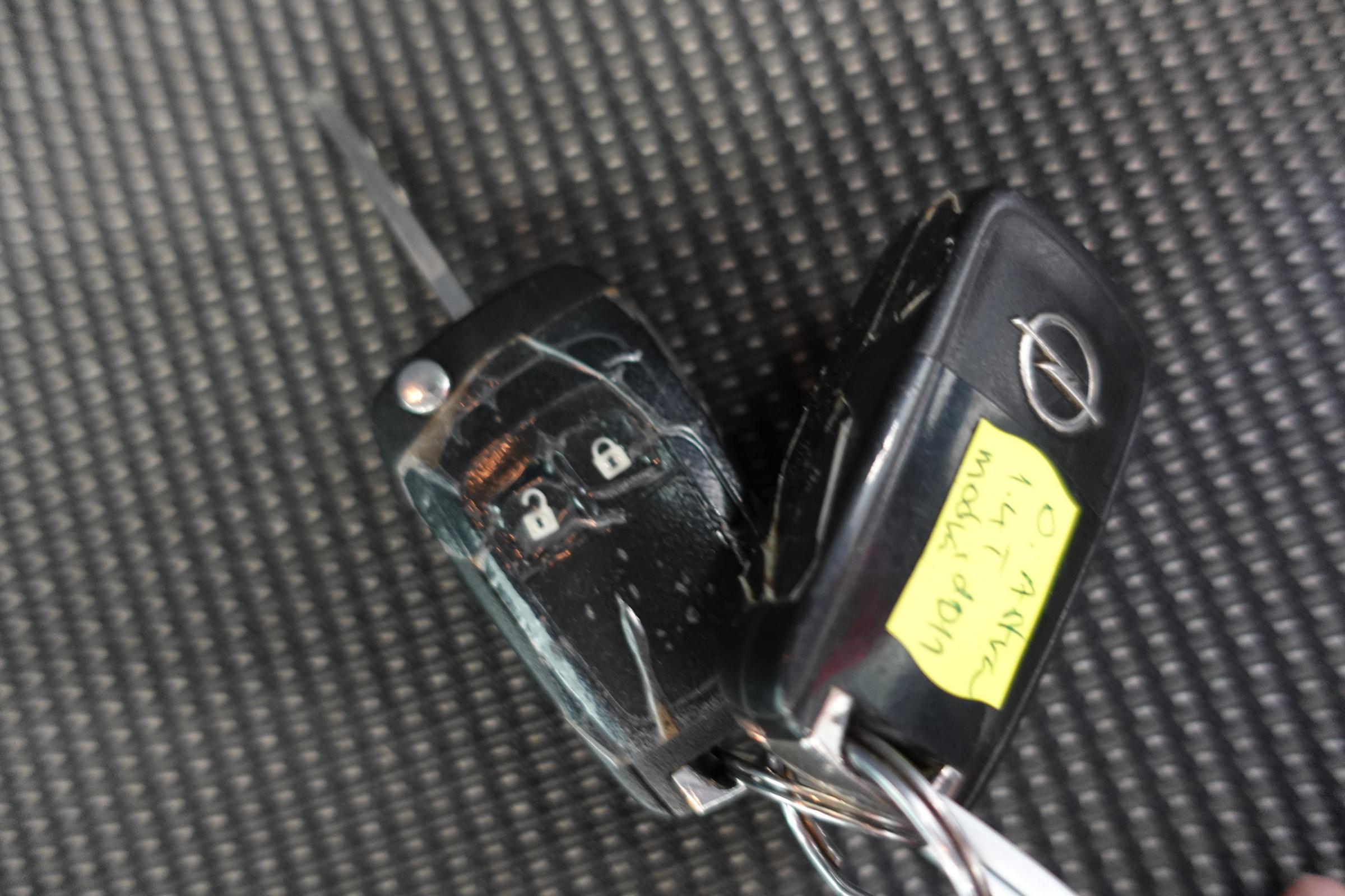 Opel Astra, 2011 - pohled č. 22