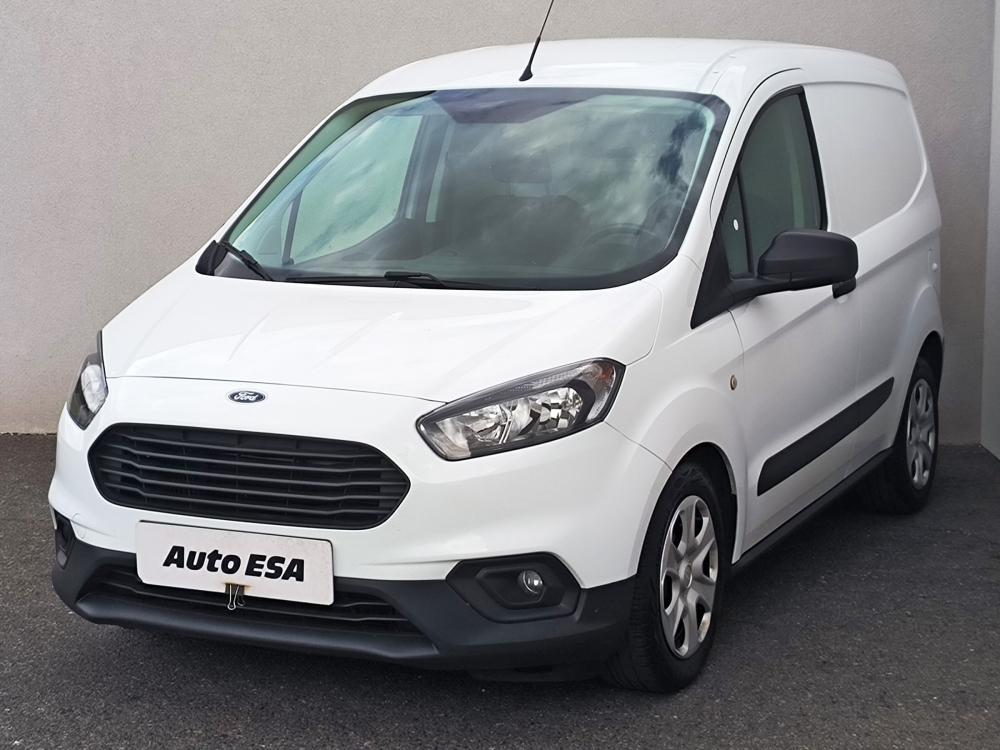 Ford Transit Courier, 2021 - pohled č. 3
