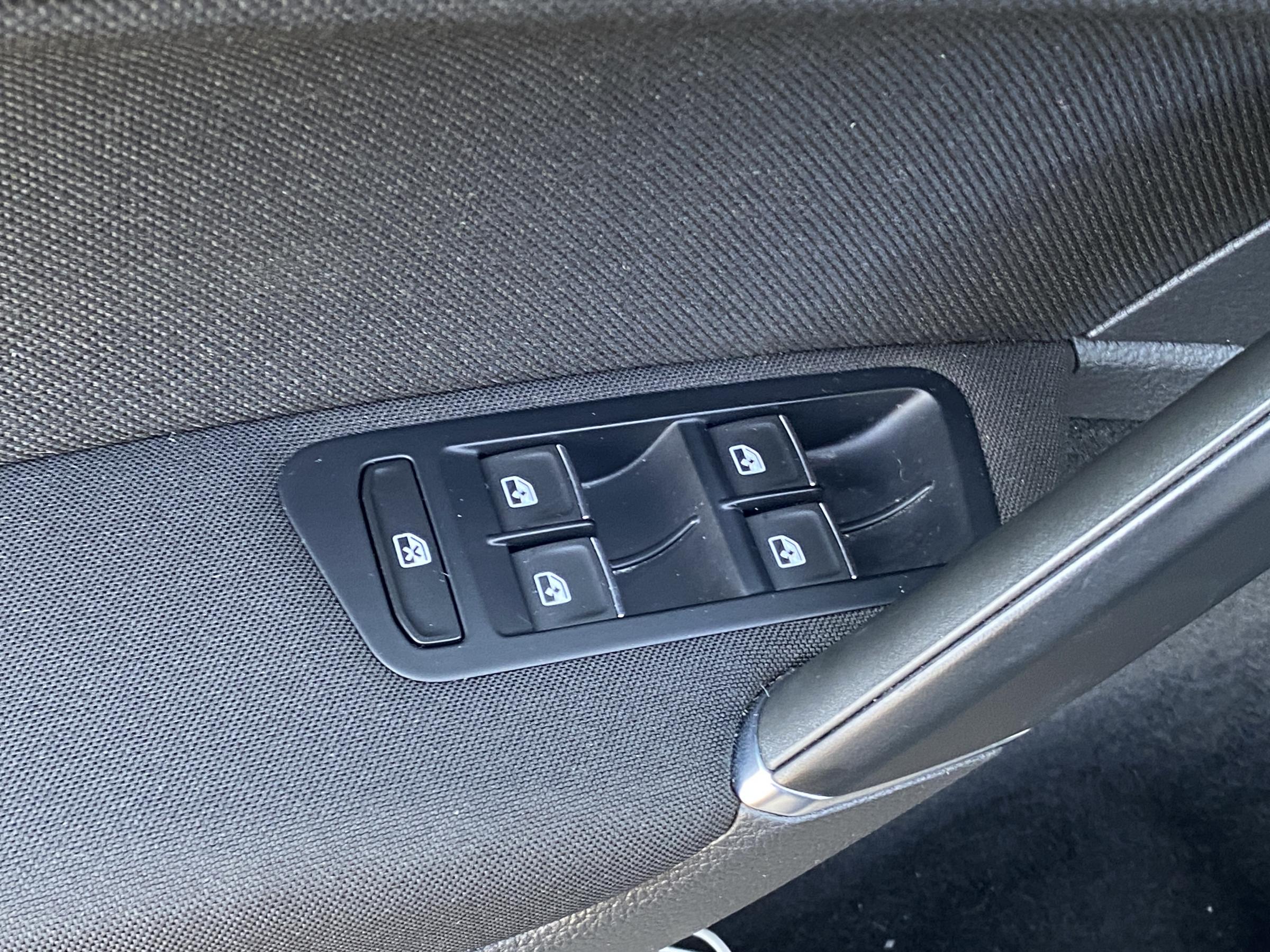 Volkswagen Golf, 2016 - pohled č. 11