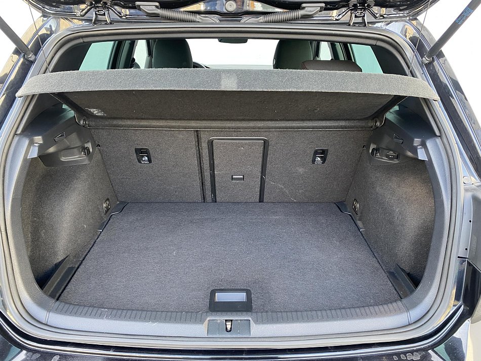 Volkswagen Golf 2.0TSi GTi