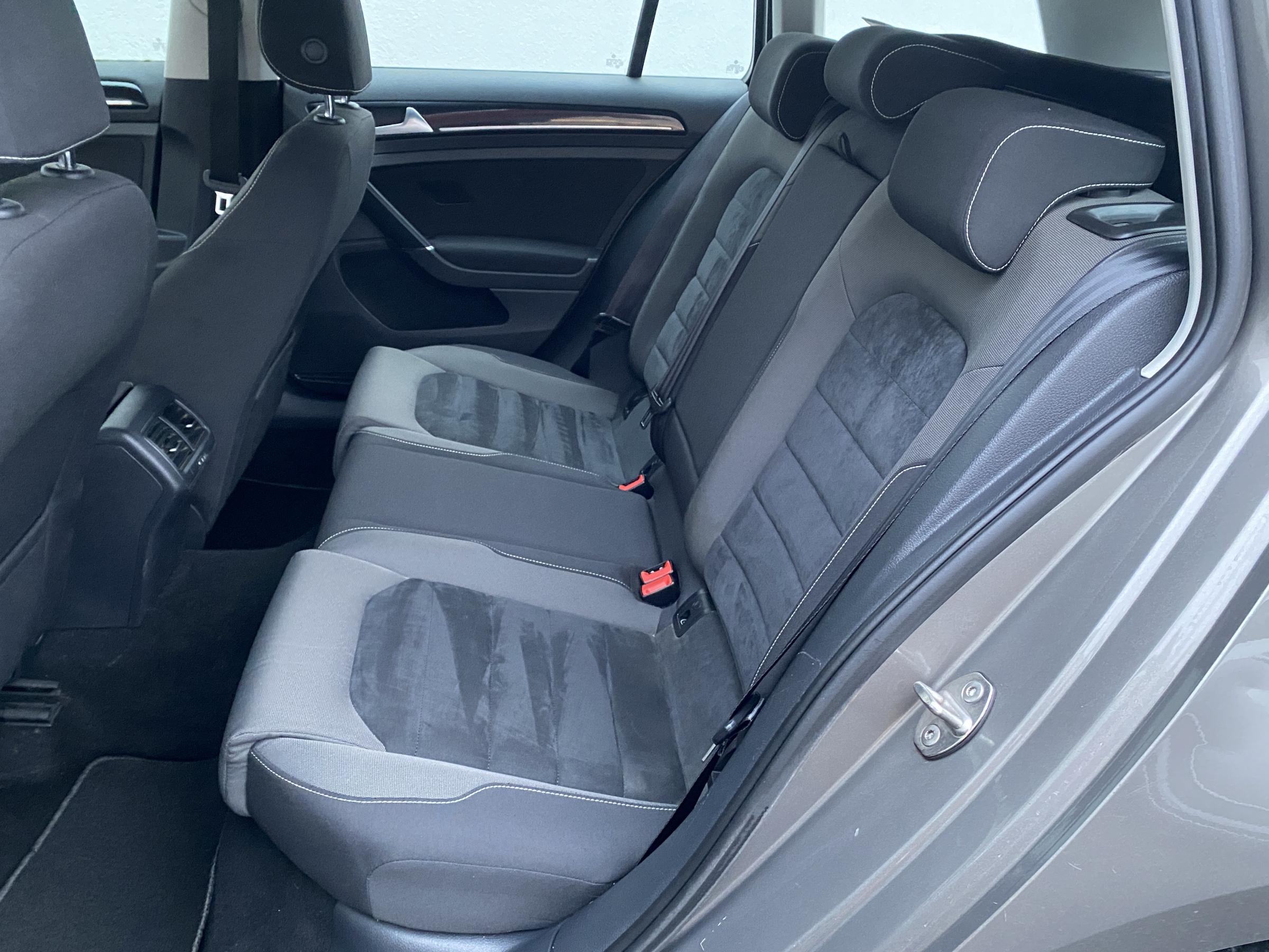 Volkswagen Golf, 2014 - pohled č. 10