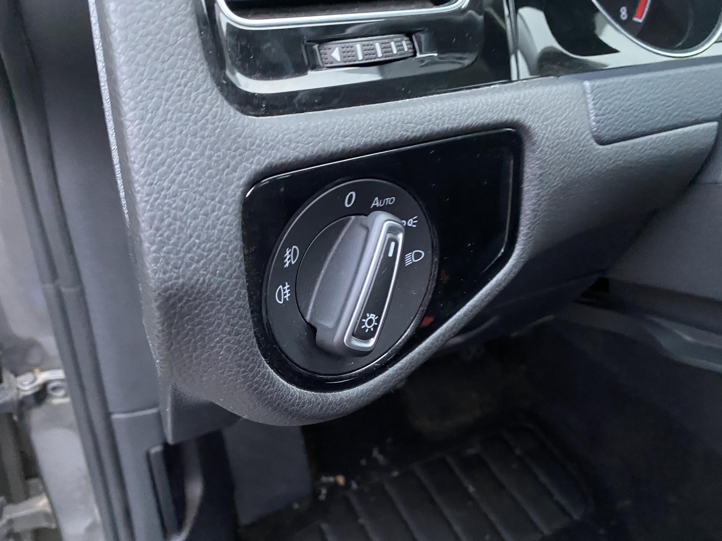 Volkswagen Golf, 2014 - pohled č. 15