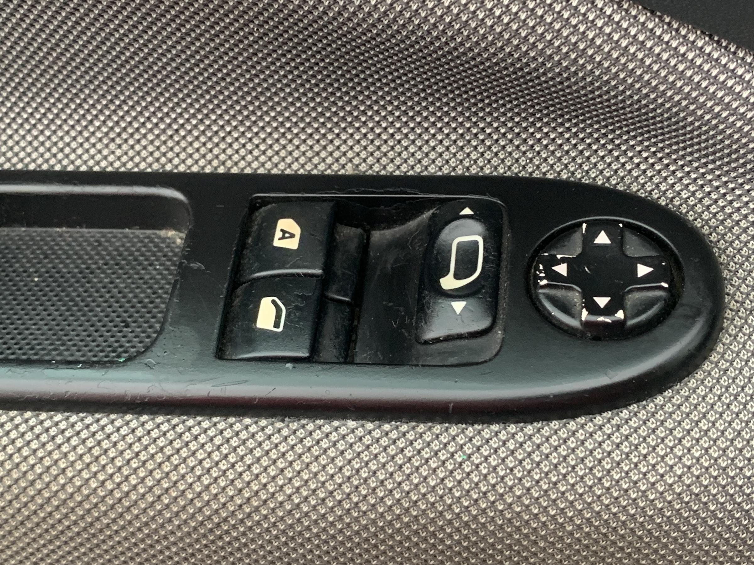 Citroën C3 Picasso, 2010 - pohled č. 16