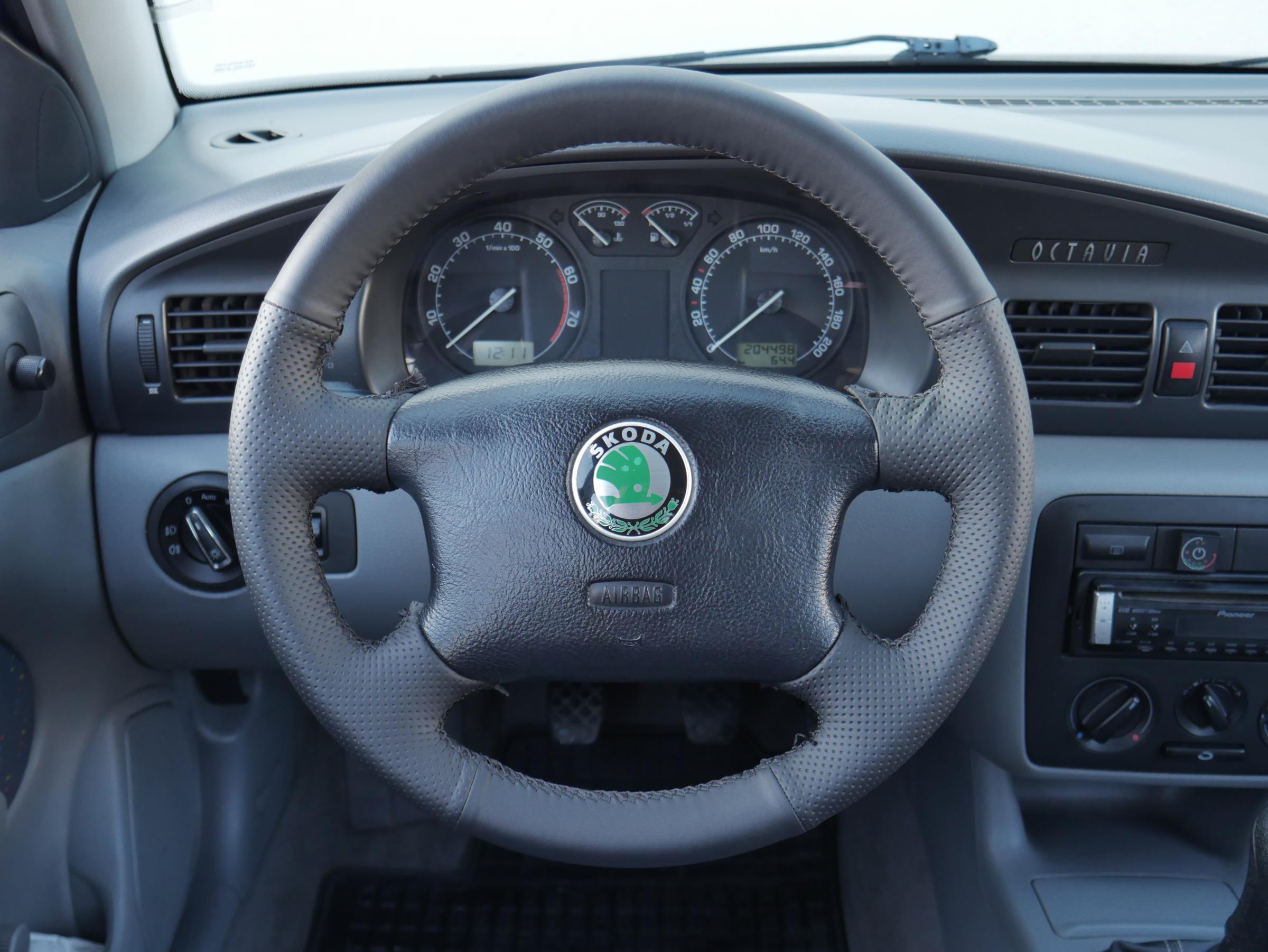 Škoda Octavia, 2001 - pohled č. 11