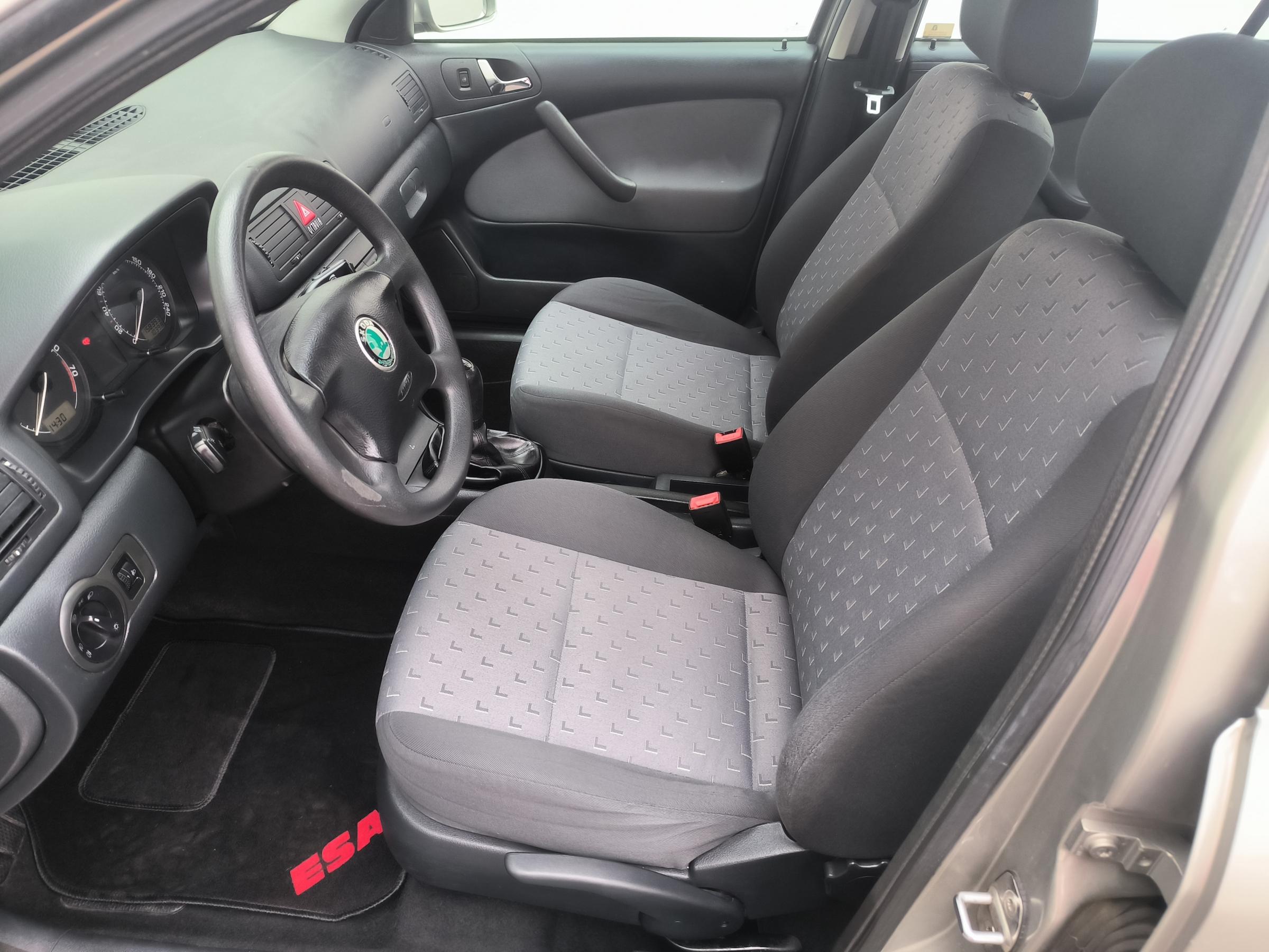 Škoda Octavia, 2009 - pohled č. 9