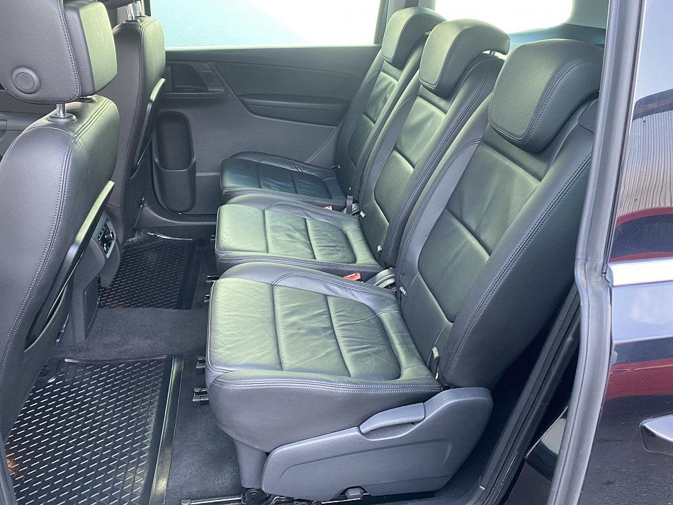 Volkswagen Sharan 2.0 TDi Highline