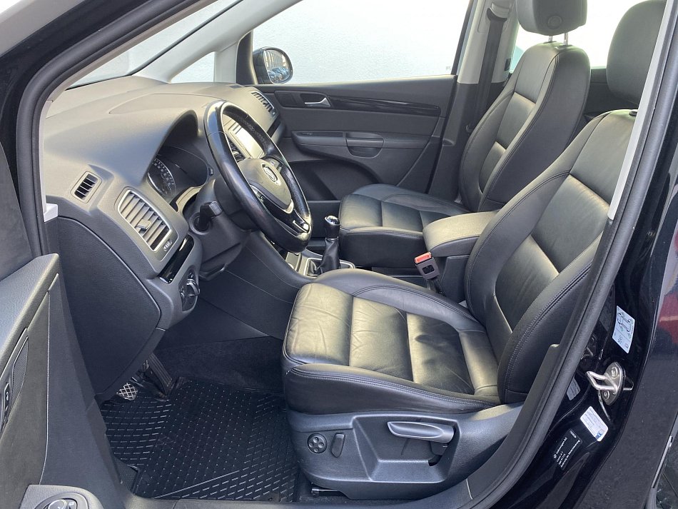 Volkswagen Sharan 2.0 TDi Highline