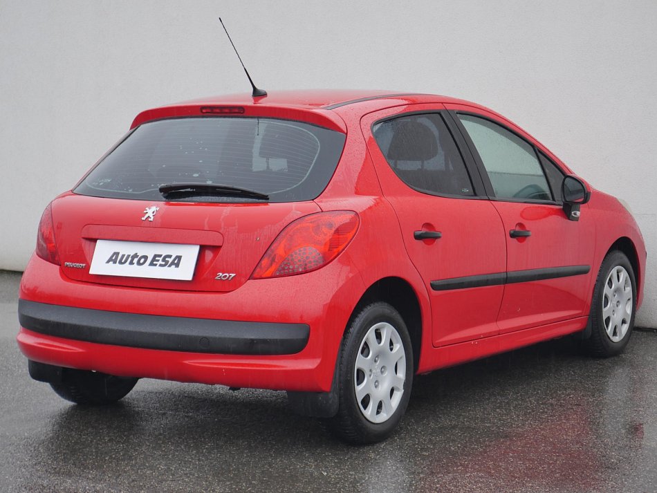 Peugeot 207 1.4i 