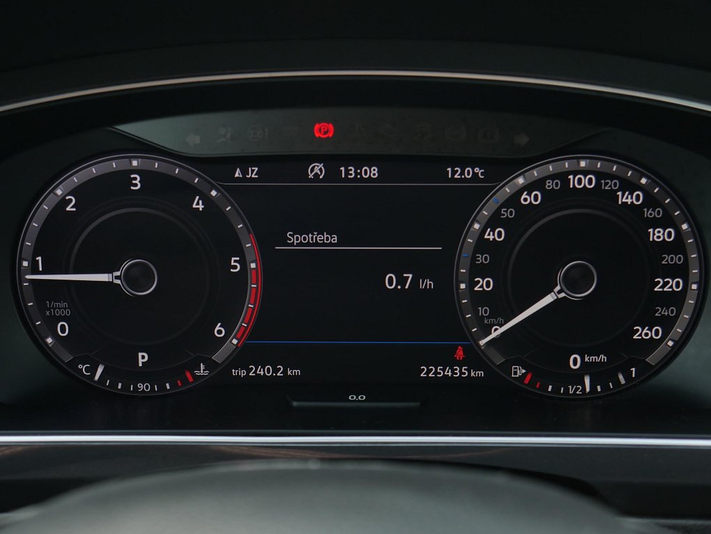 Volkswagen Tiguan 2.0  TDI 