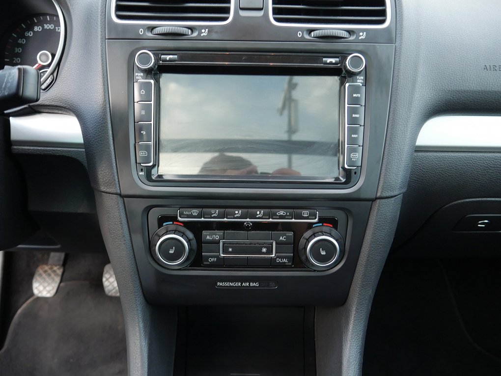 Volkswagen Golf 2.0TDi 