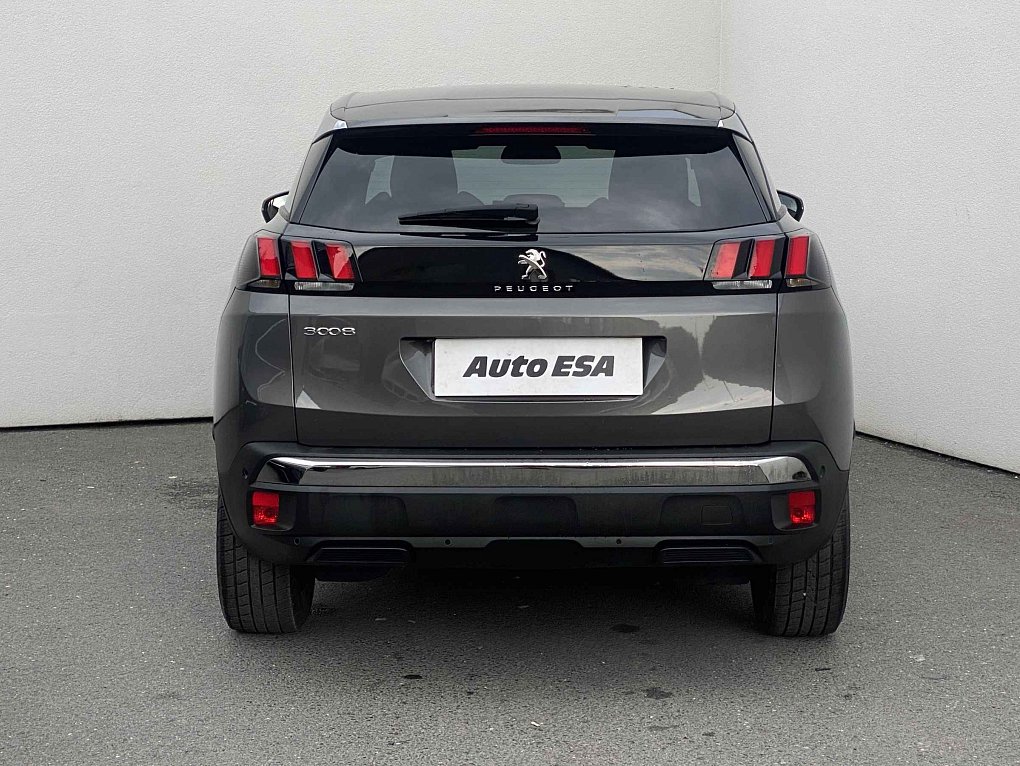 Peugeot 3008 1.2 PT Allure