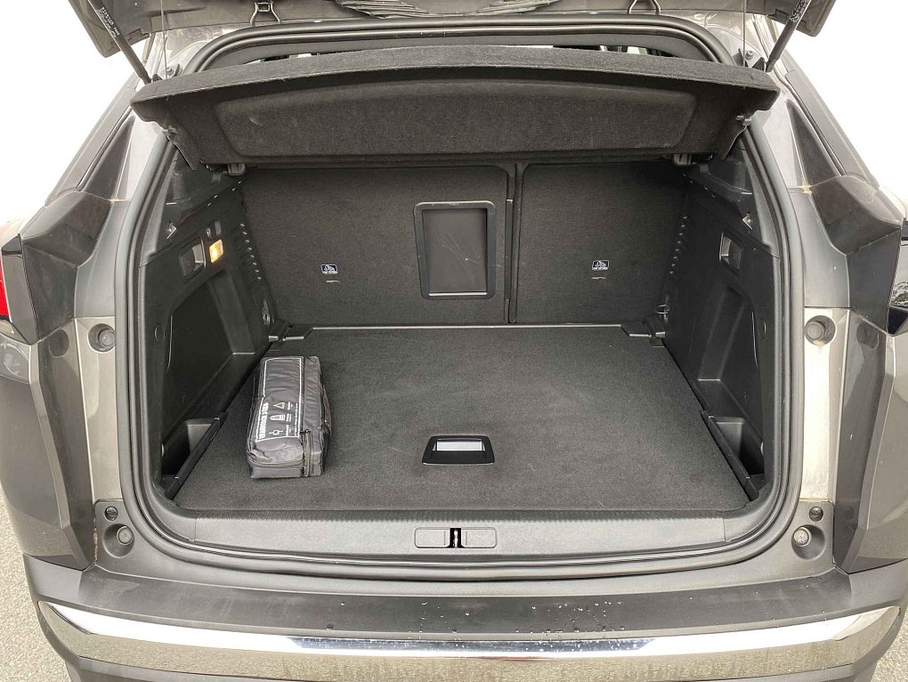 Peugeot 3008 1.2 PT Allure