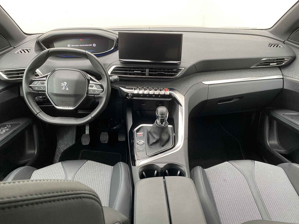 Peugeot 3008 1.2 PT Allure