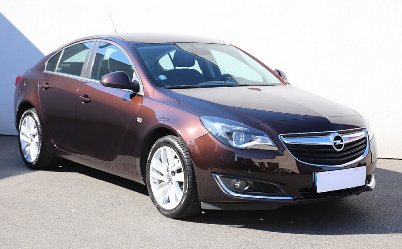Opel Insignia 2.0CDTi 