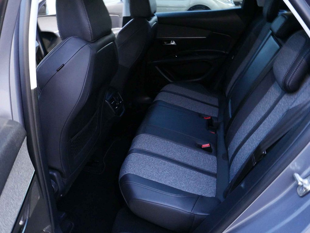 Peugeot 3008 1.5 HDi Allure