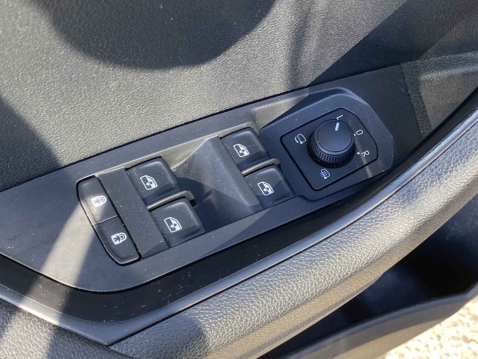 Škoda Karoq 1.5 TSi Clever