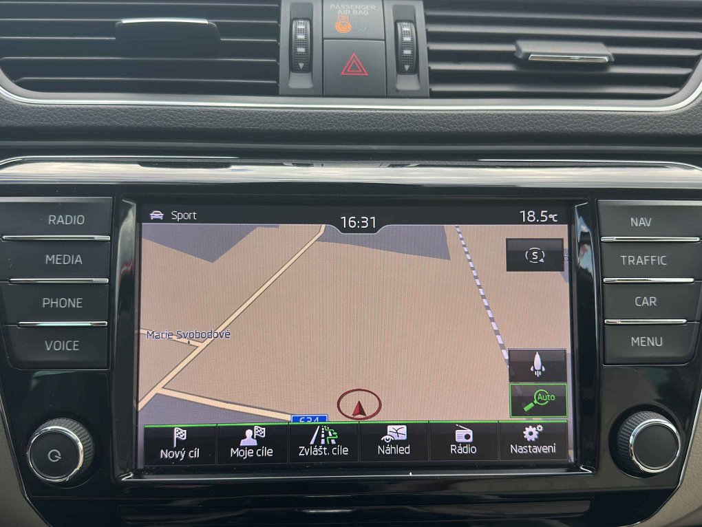 Škoda Superb III 2.0TSi  4x4