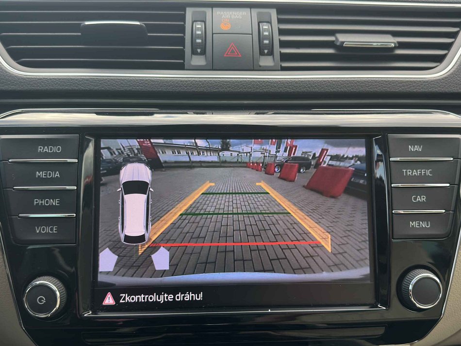 Škoda Superb III 2.0TSi  4x4