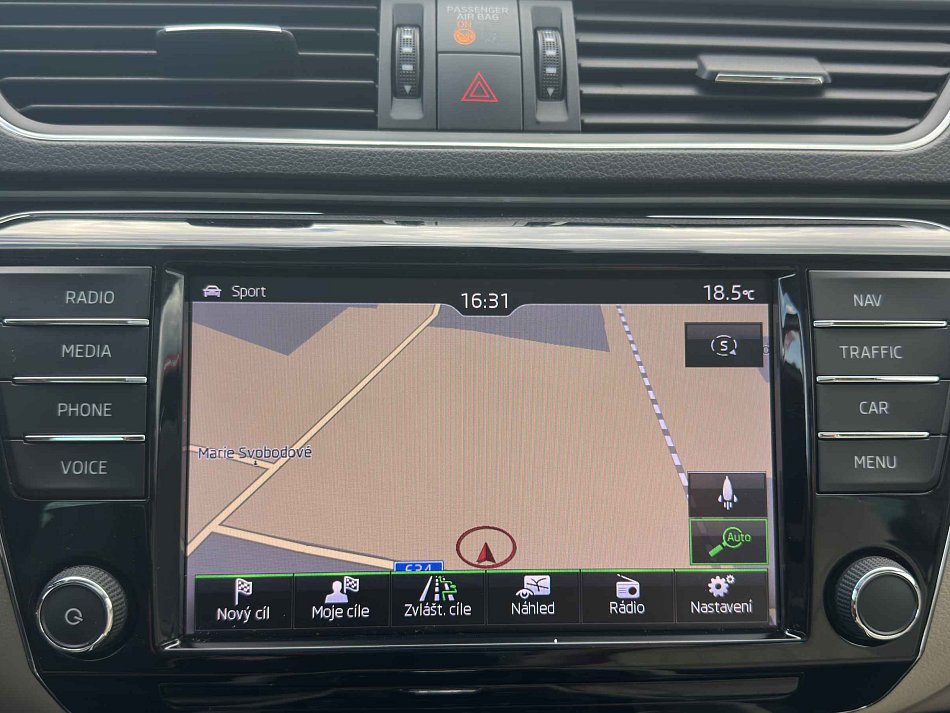 Škoda Superb III 2.0TSi  4x4