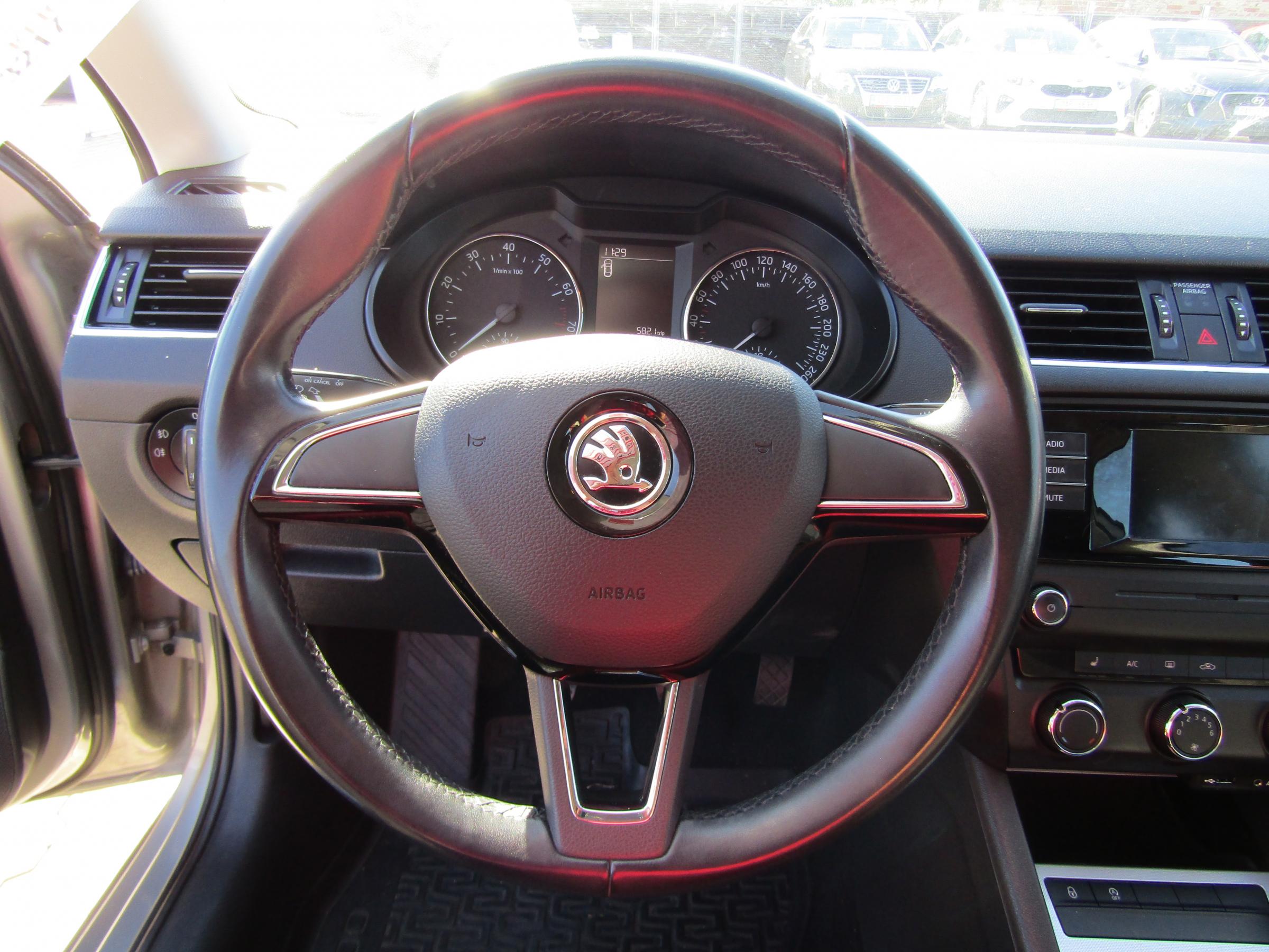 Škoda Octavia III, 2016 - pohled č. 17