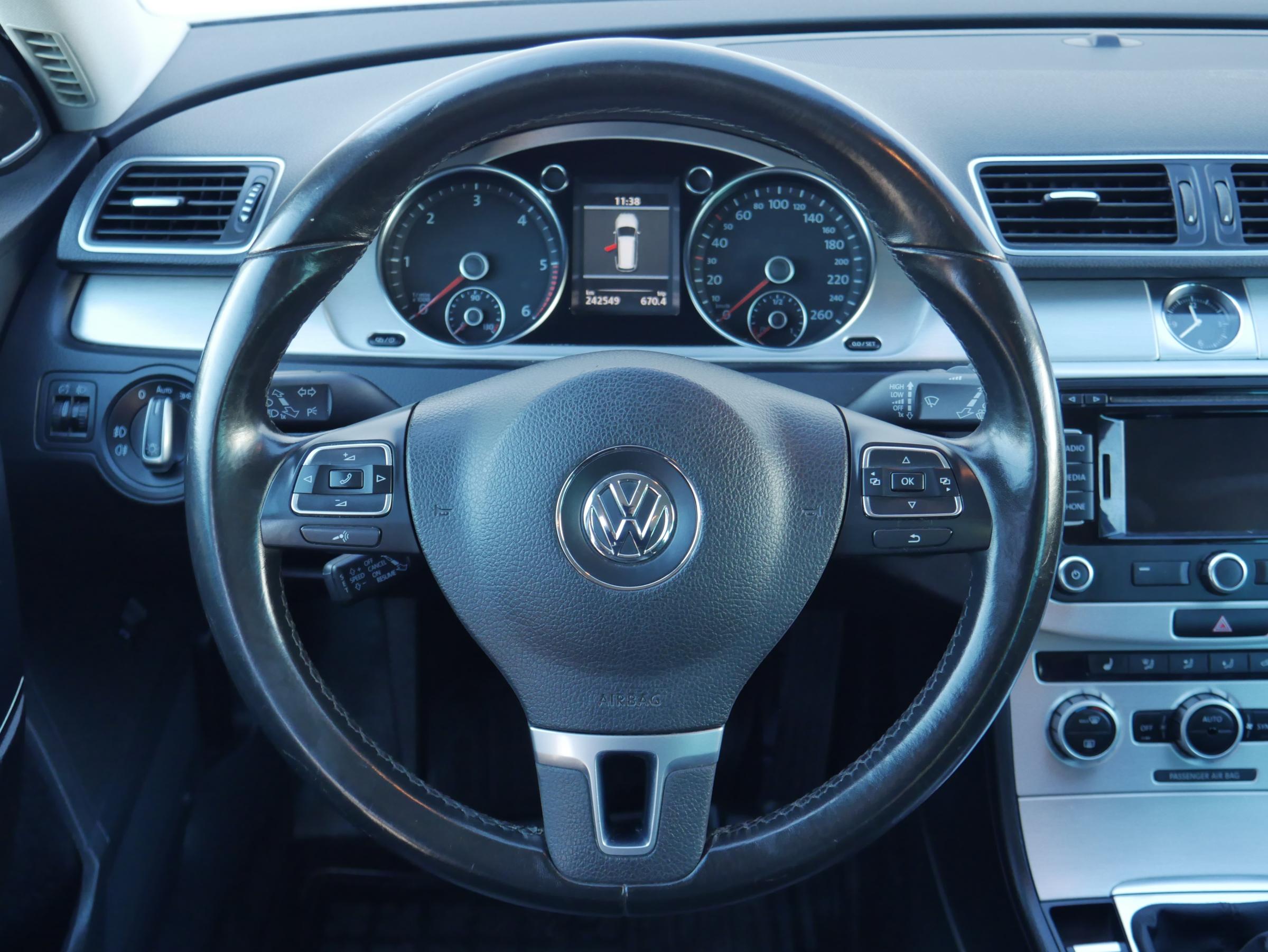 Volkswagen Passat, 2013 - pohled č. 11