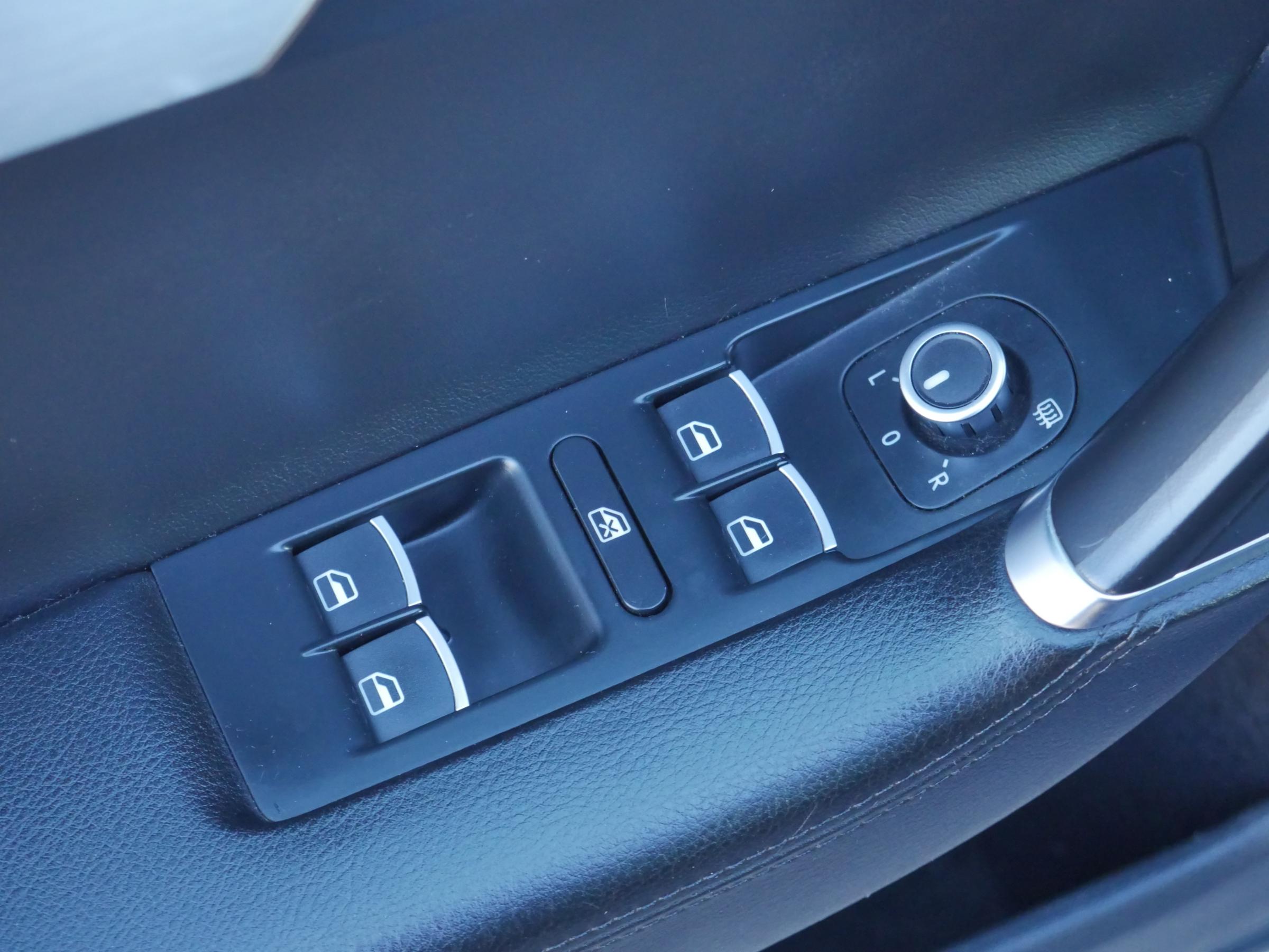 Volkswagen Passat, 2013 - pohled č. 20