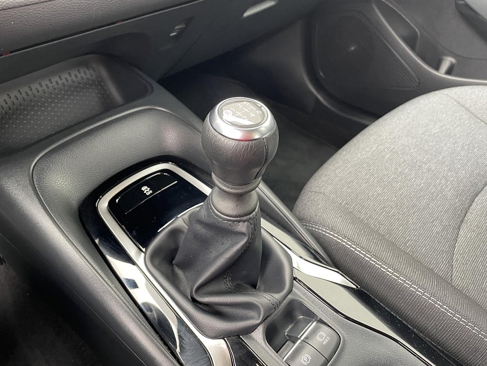 Toyota Corolla 1.5 VVT-i 