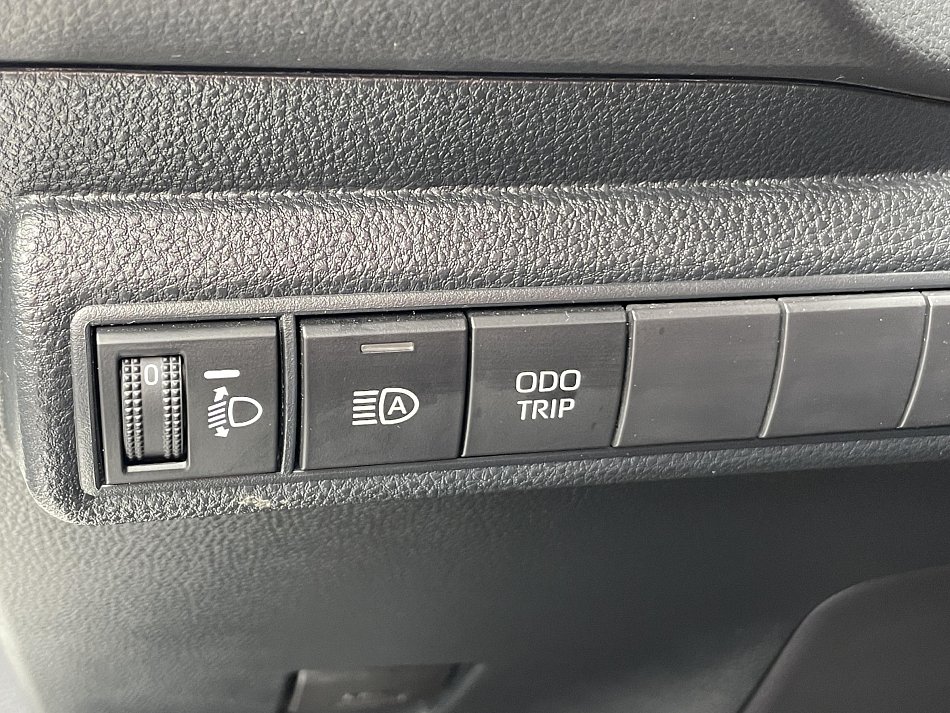 Toyota Corolla 1.5 VVT-i 