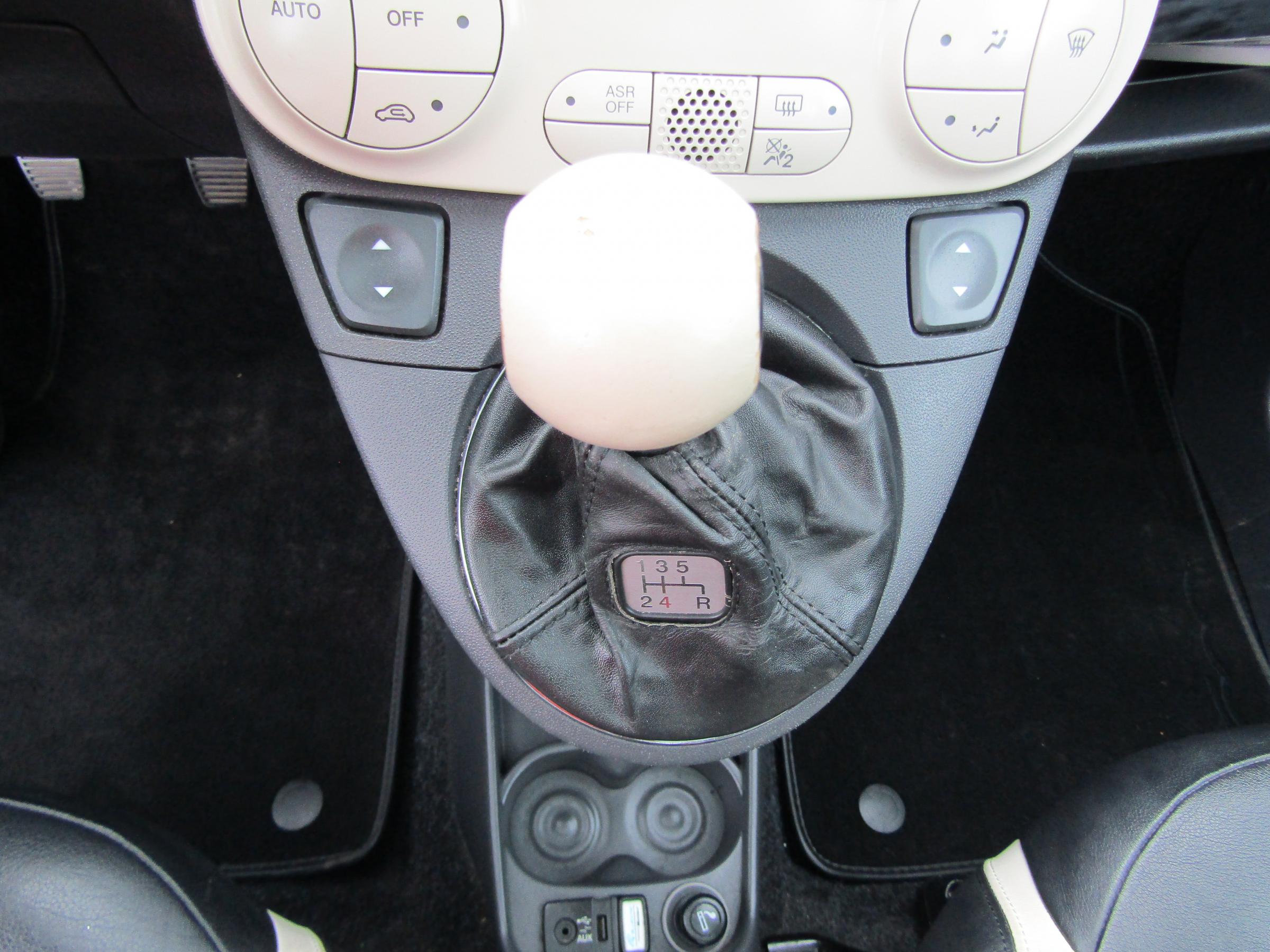 Fiat 500, 2015 - pohled č. 17