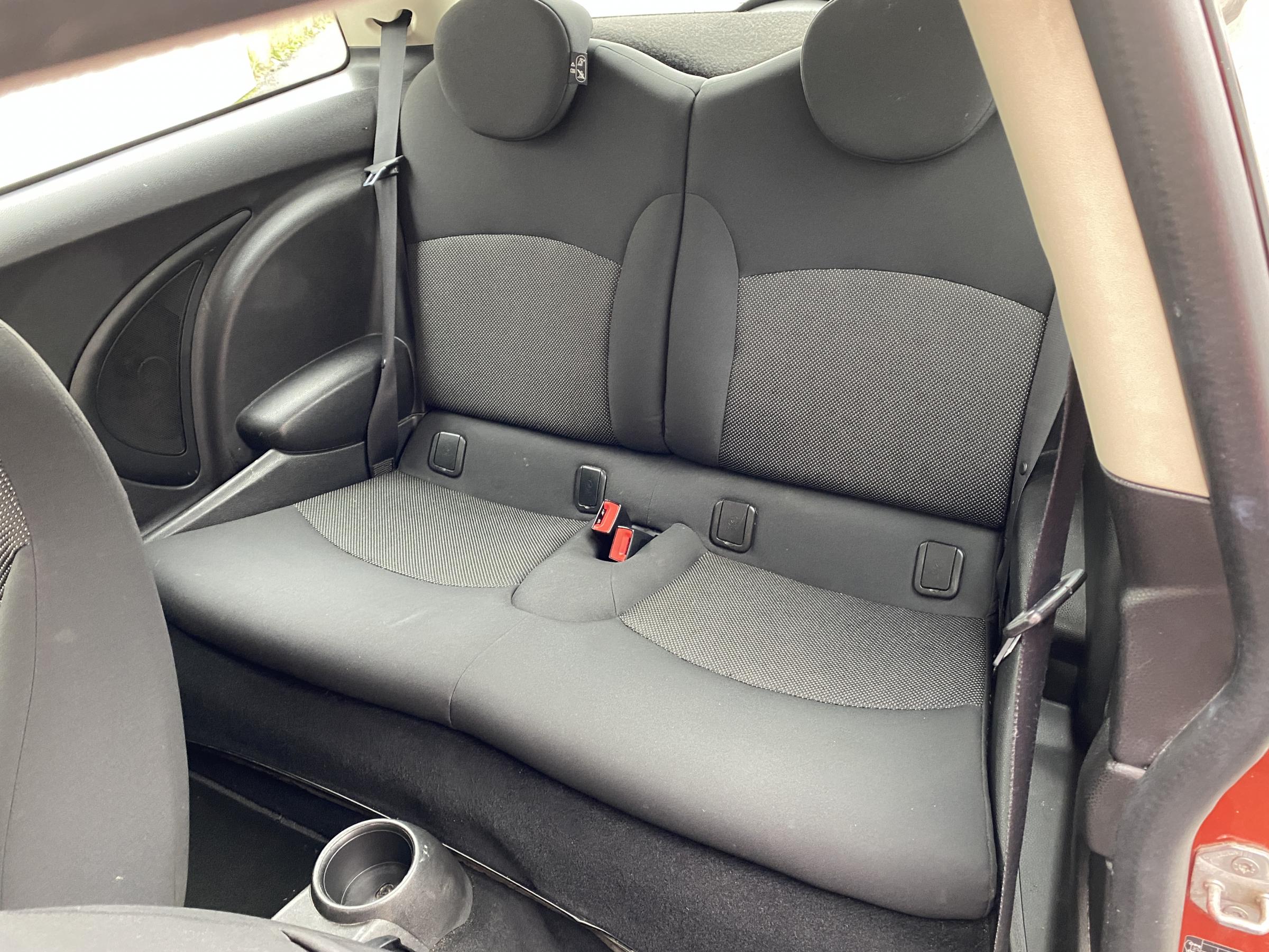 Mini Cooper, 2011 - pohled č. 10