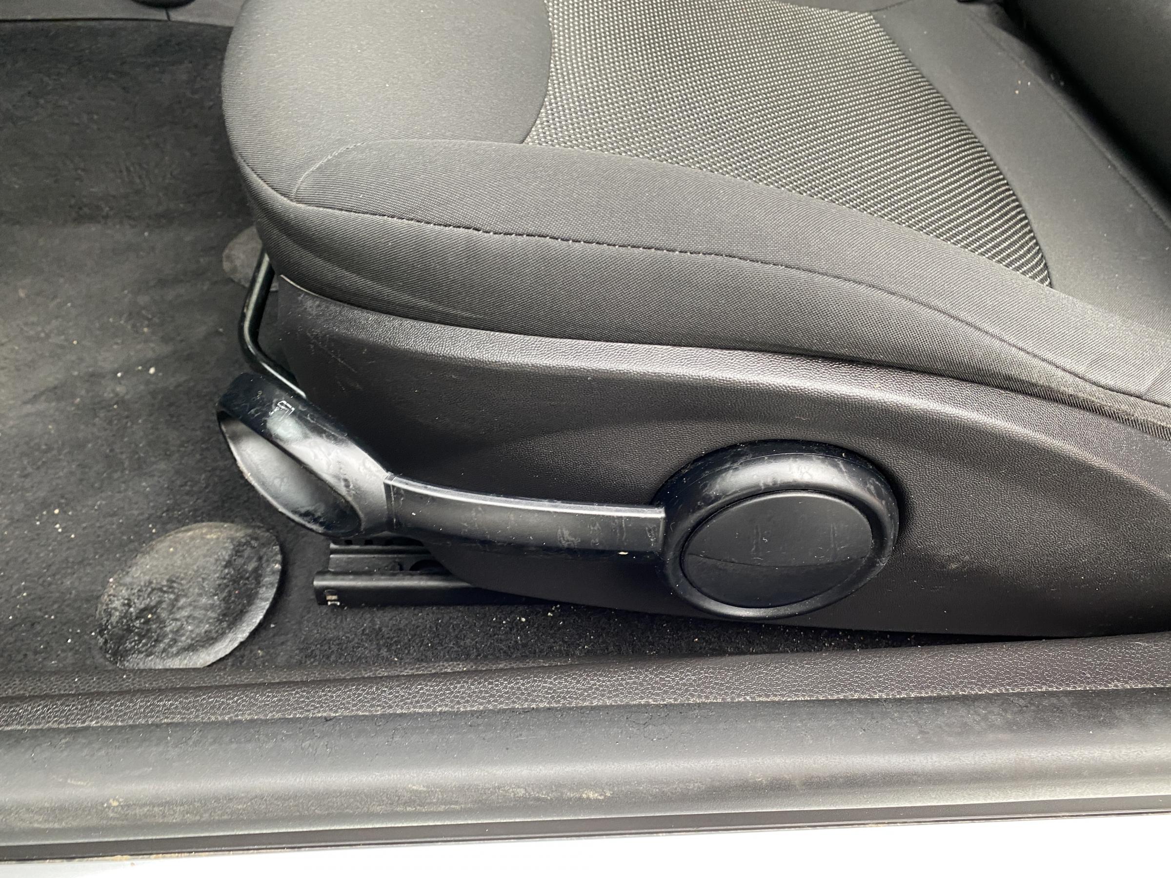 Mini Cooper, 2011 - pohled č. 11