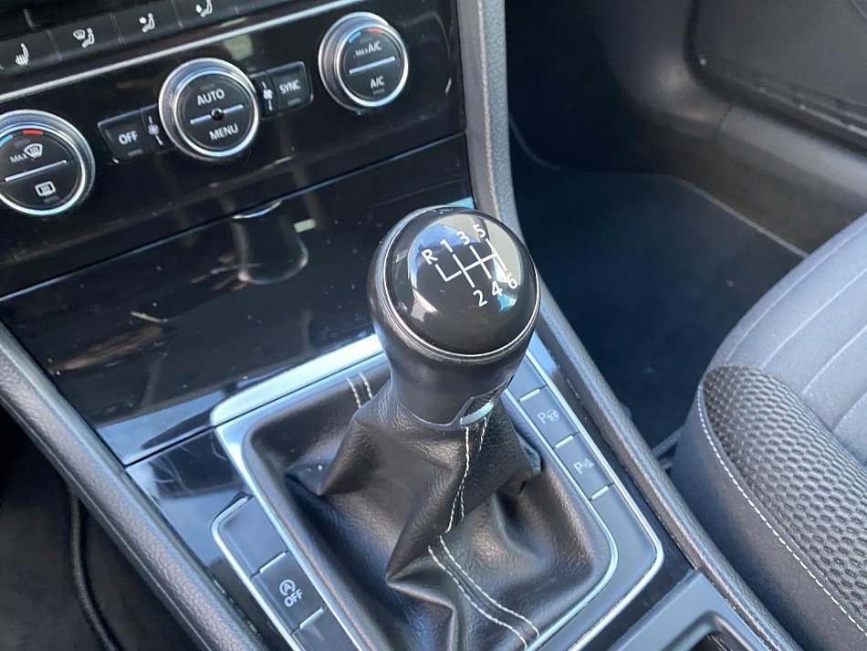 Volkswagen Golf 1.2 TSi CUP