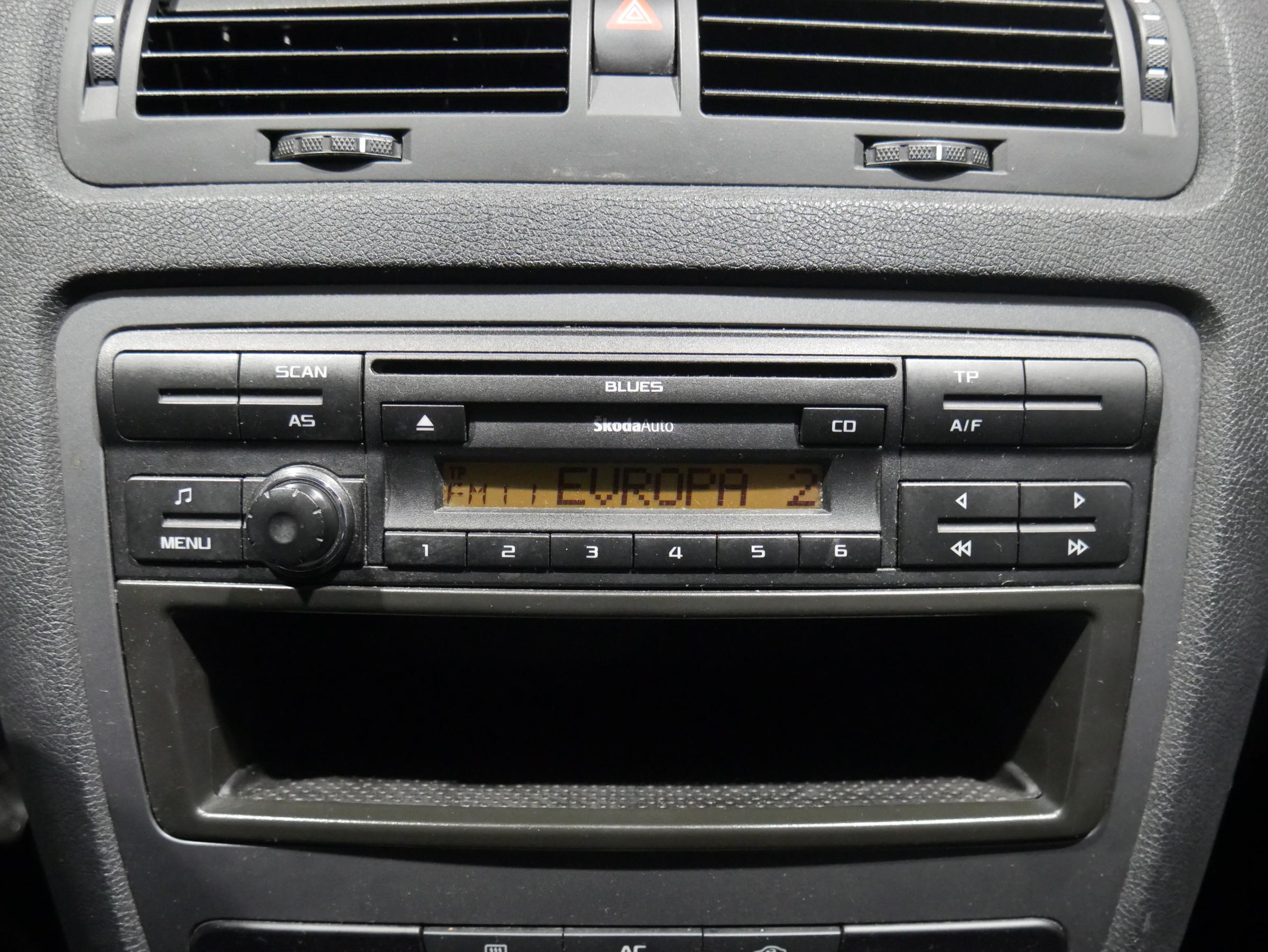 Škoda Octavia, 2011 - pohled č. 12