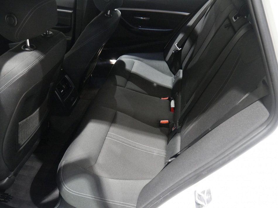BMW Řada 3 2.0d  xDrive