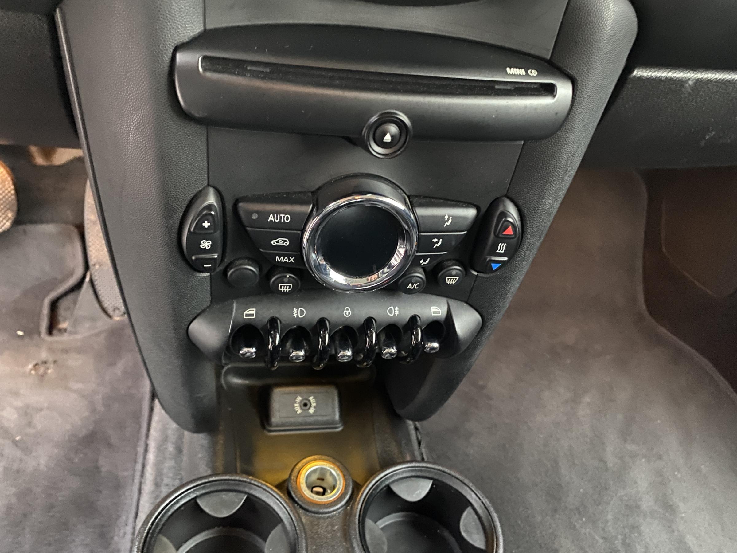 Mini One, 2013 - pohled č. 14