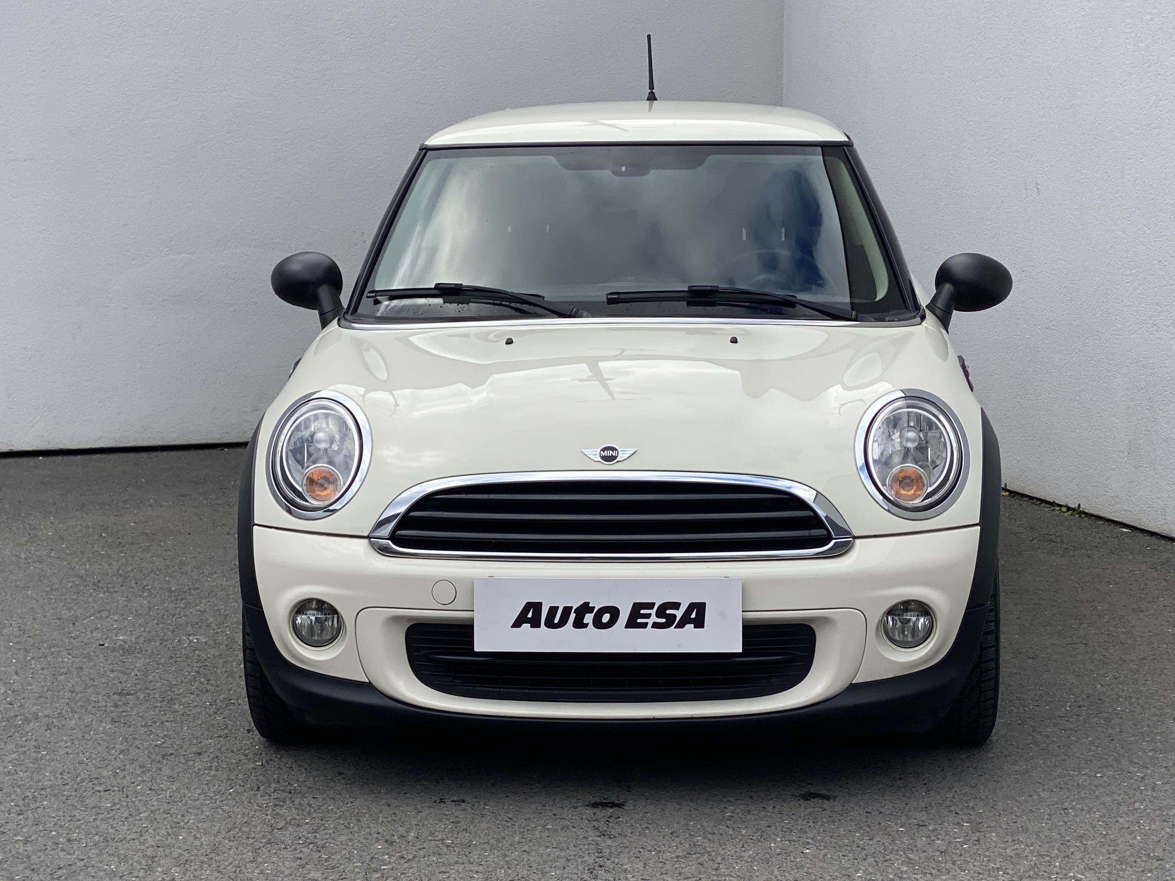 Mini One, 2013 - pohled č. 2