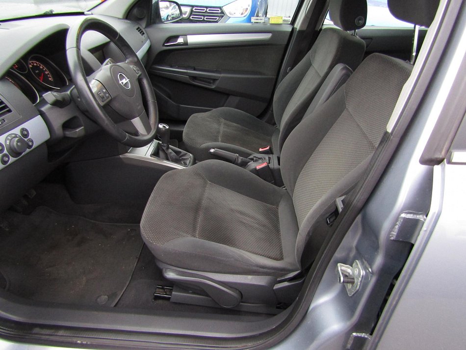 Opel Astra 1.6 i 