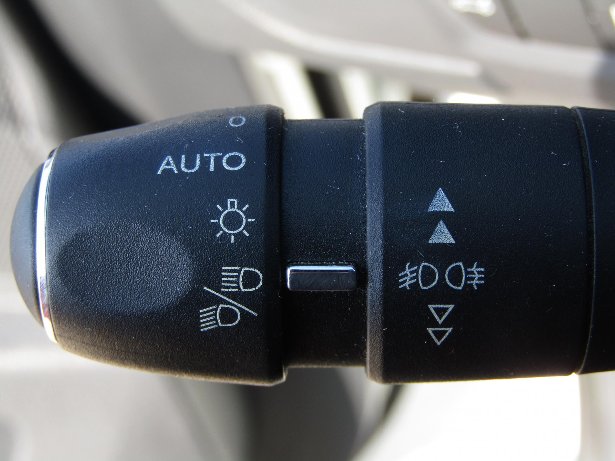 Peugeot 508, 2012 - pohled č. 12