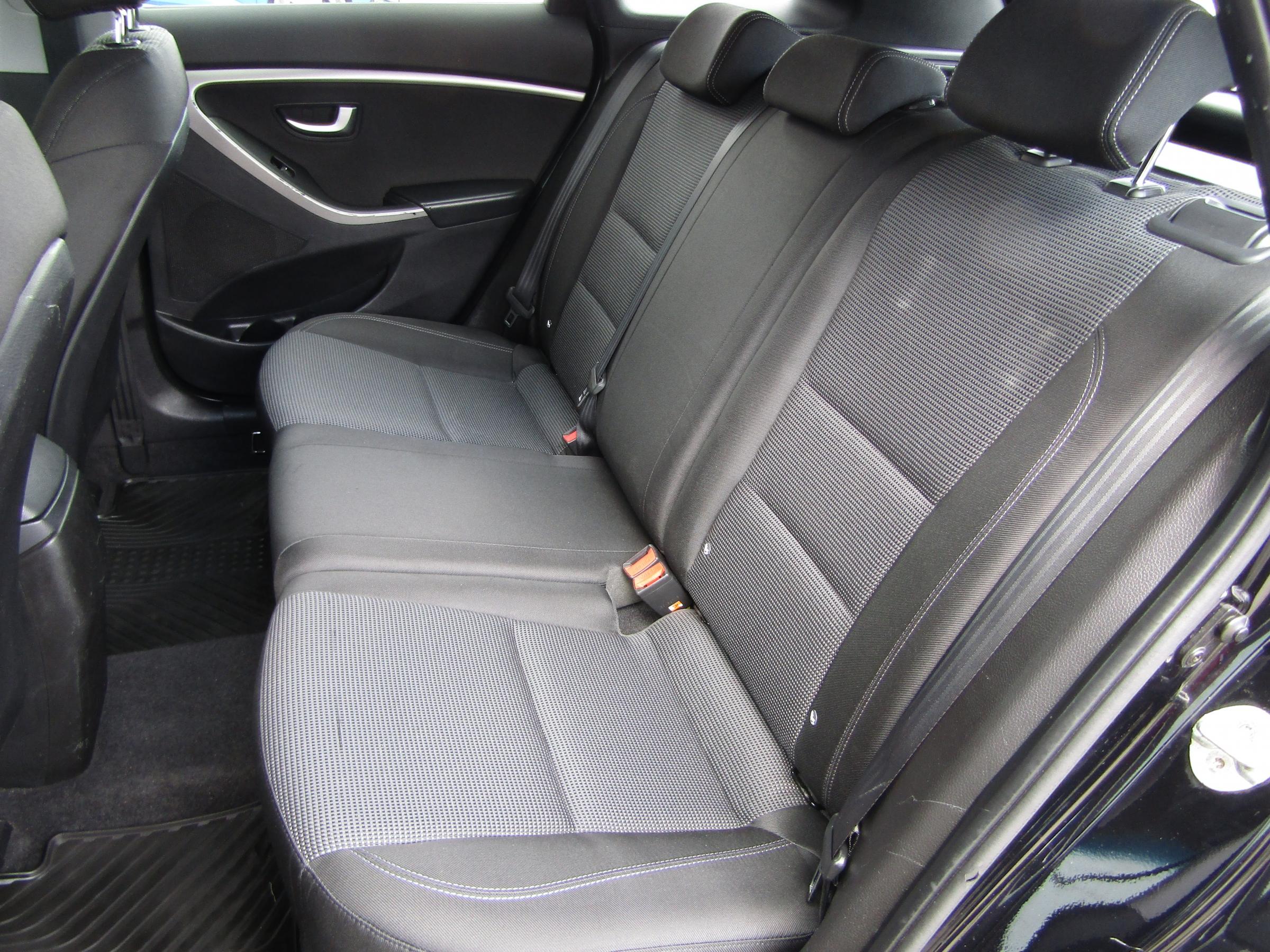 Hyundai i30, 2015 - pohled č. 10