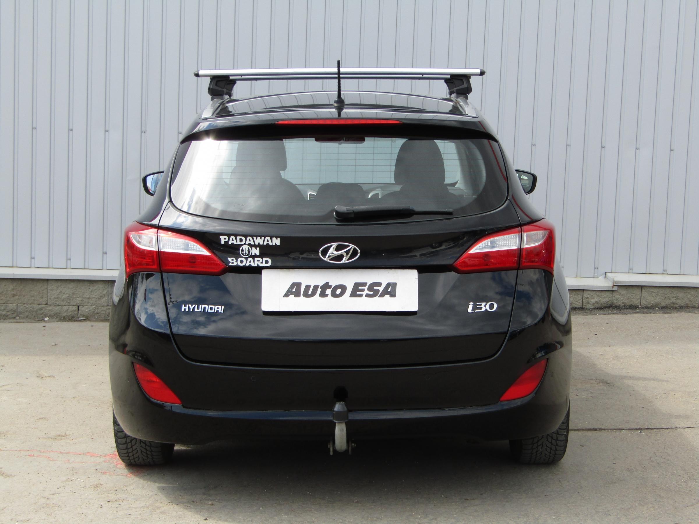 Hyundai i30, 2015 - pohled č. 5