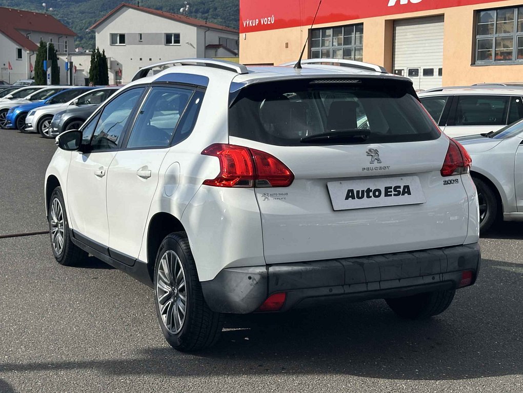 Peugeot 2008 1.2PT 