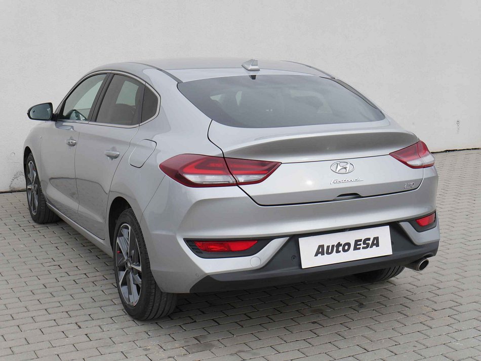 Hyundai I30 1.5 T-GDi Smart FastBack