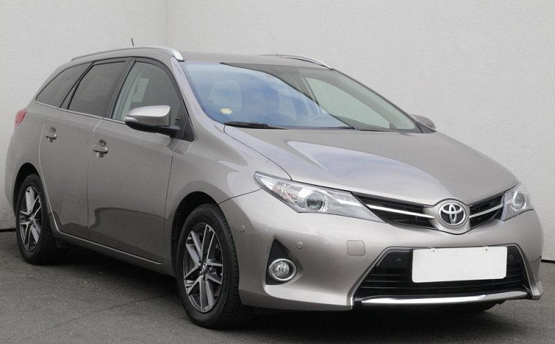 Toyota Auris 1.6 i 
