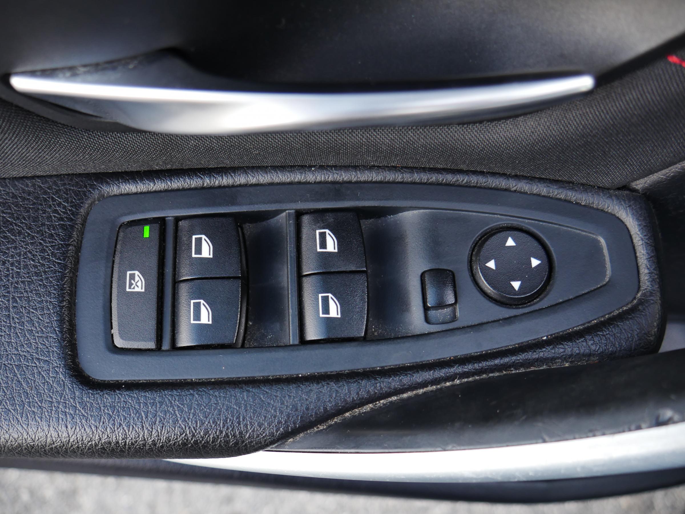 BMW Řada 3, 2013 - pohled č. 20