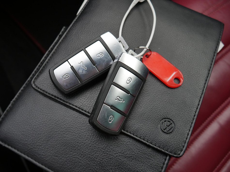 Volkswagen CC 2.0TDi 